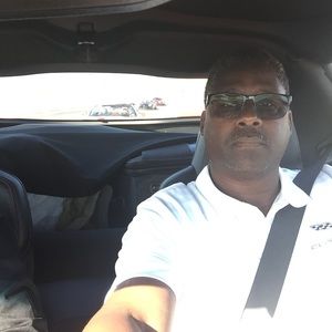 Meet your Posher, Samuel